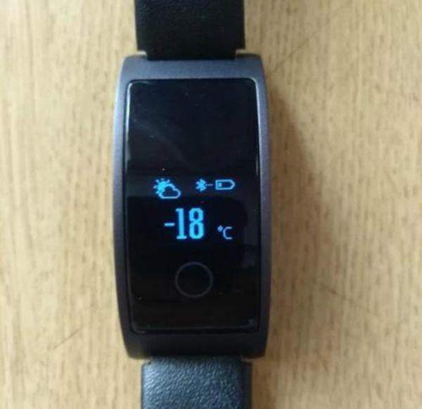 Fitband Blutdruck-Smartwatch, Herzfrequenzmesser und Schrittzähler photo review