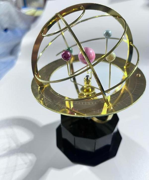 Grand Orrery-Modell des Sonnensystems photo review