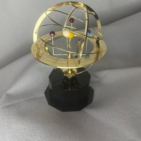 Grand Orrery-Modell des Sonnensystems photo review