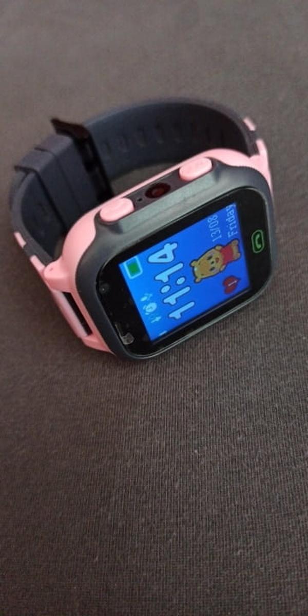 Kinder-Smartwatch mit GPS-Standortverfolgung, wasserdichte Kinder-Telefonuhr photo review