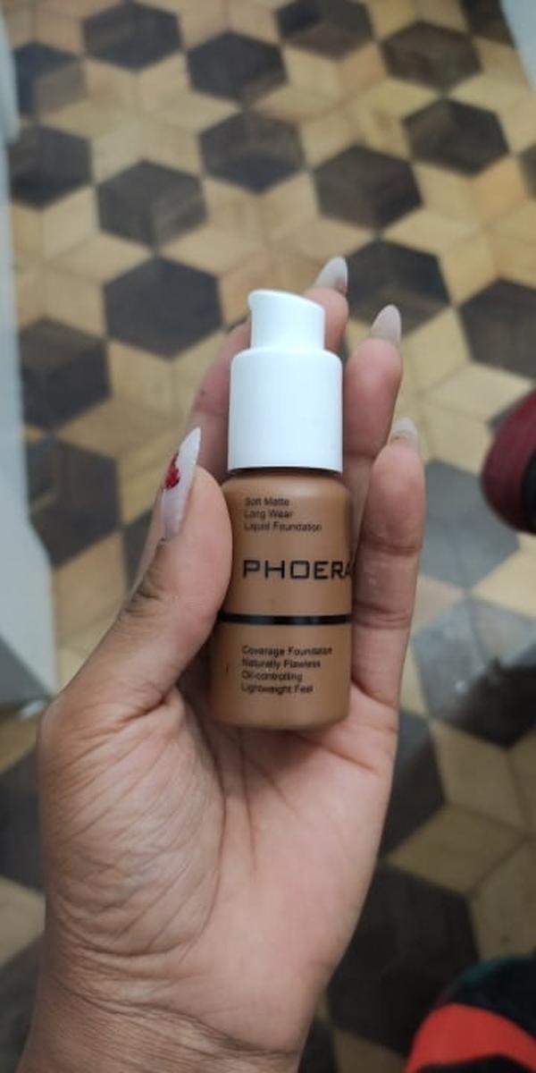 Phoera Foundation Soft Matte Long Wear Liquid photo review