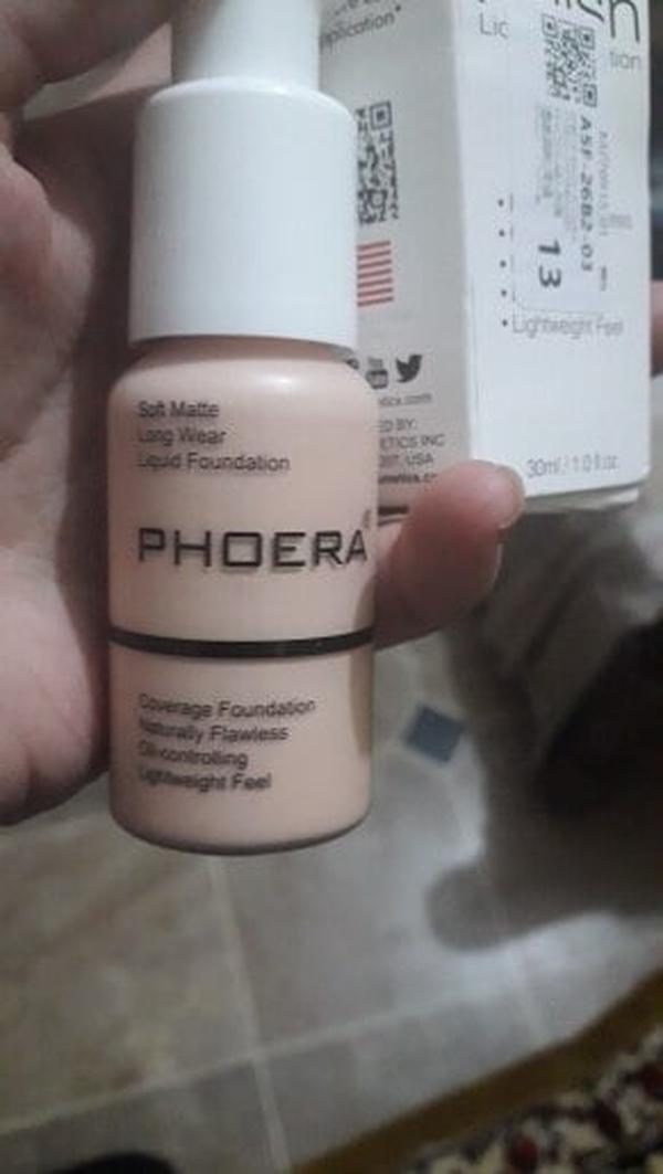 Phoera Foundation Soft Matte Long Wear Liquid photo review