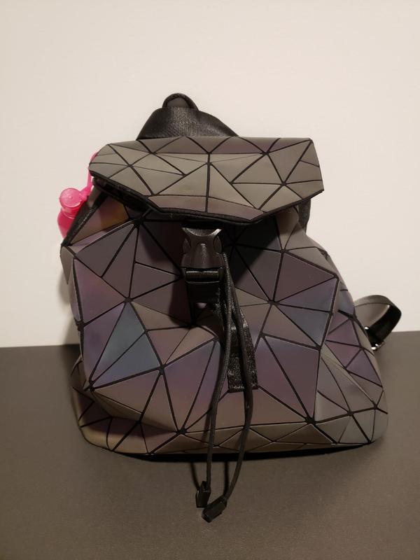 Unregelmäßiger lasergeometrischer Designer-Reiserucksack, Rucksack mit Diamantkaro photo review