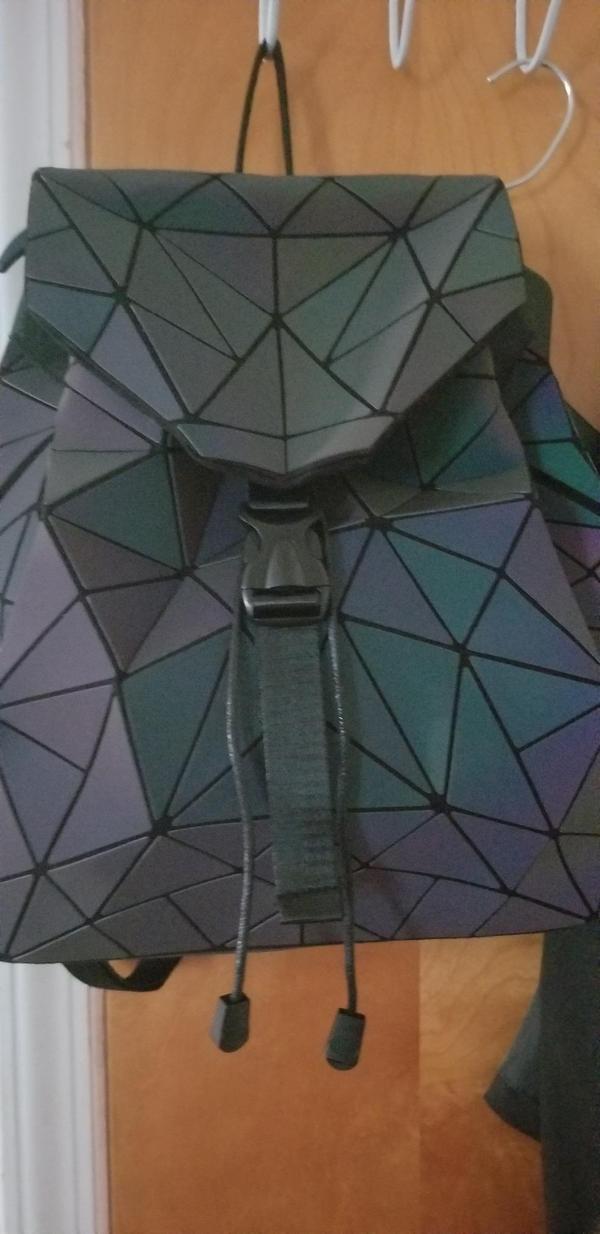 Unregelmäßiger lasergeometrischer Designer-Reiserucksack, Rucksack mit Diamantkaro photo review